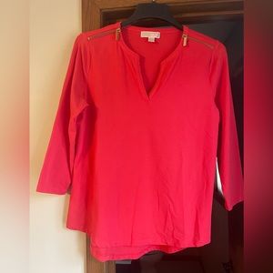 Women’s Michael Kors 3/4 length top . Perfect condition! Coral size large